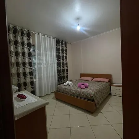 Malaj Apartment